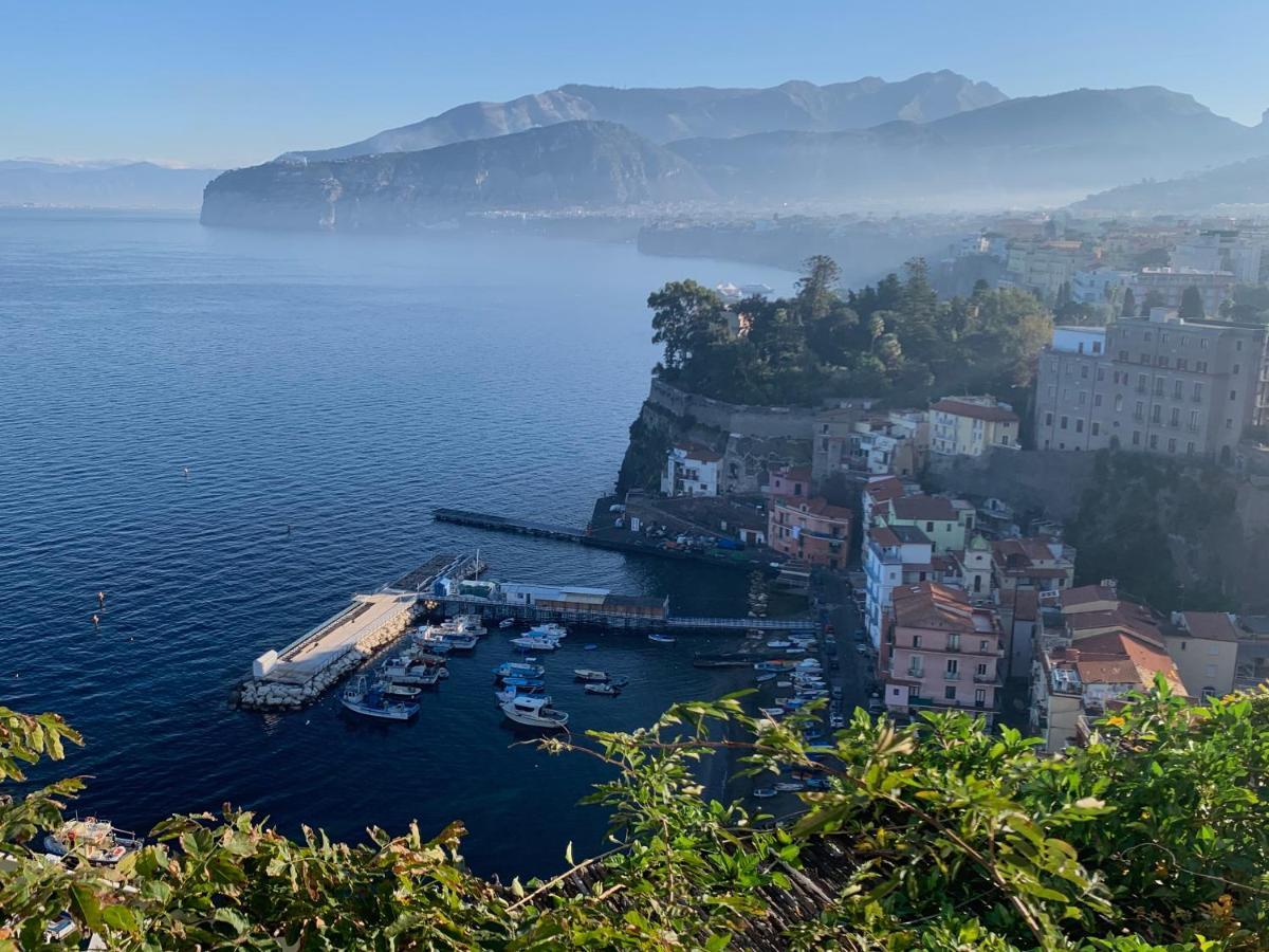 La Dimora Di Cornelia Apart otel Sorrento Dış mekan fotoğraf